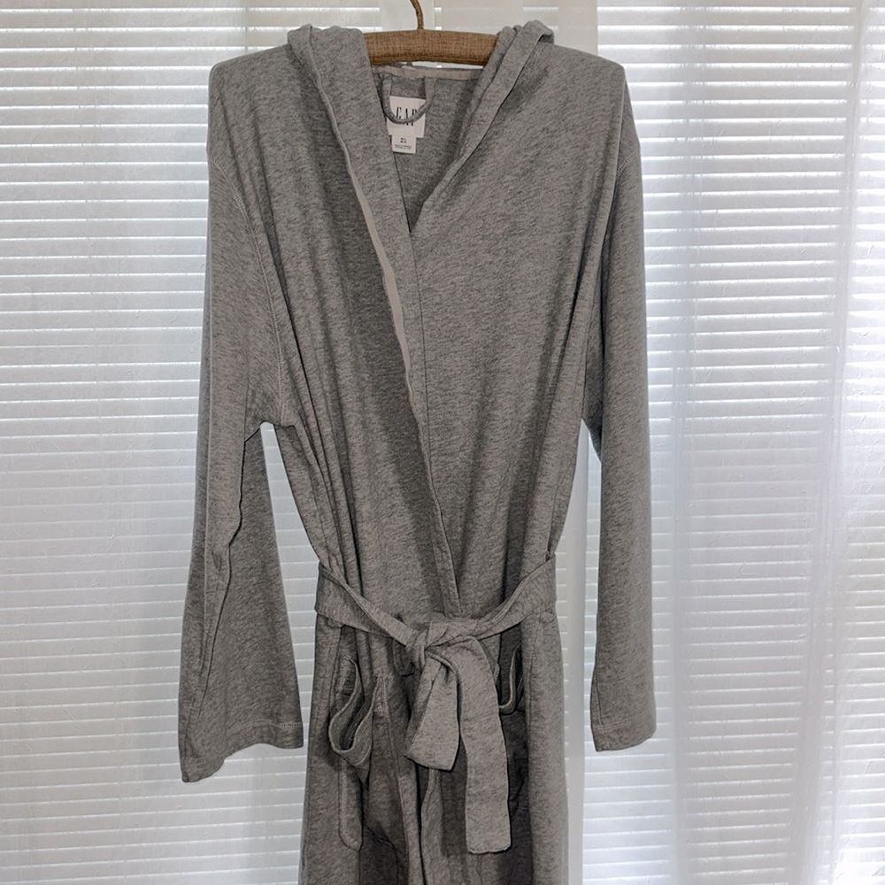 GAP M-L Gray Knit Hooded Cotton Bath Lounge Robe Belted with Pockets